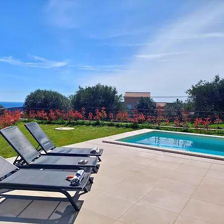 Ogradina, In Istria For 5 Persons, 3 Km From The Sea * Peruški
