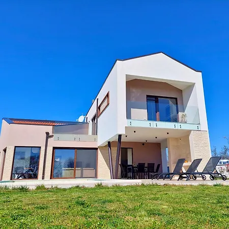 Ogradina, In Istria For 5 Persons, 3 Km From The Sea Villa