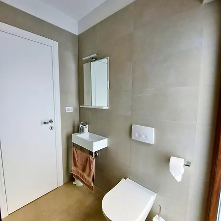 Ogradina, In Istria For 5 Persons, 3 Km From The Sea