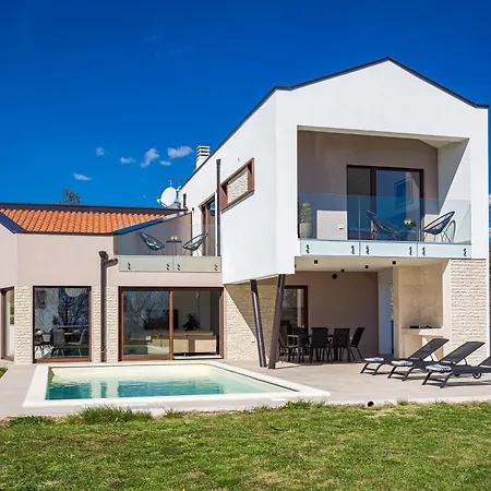 Ogradina, In Istria For 5 Persons, 3 Km From The Sea 빌라 Peruški